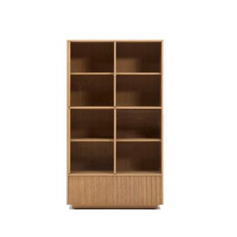 Ontdek de Kave Home Helvine kasten met strakke lijnen en subtiele details. Tijdloos, functioneel en stijlvol voor serene en moderne interieurs.
